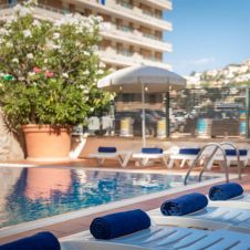 anteprima hotel htop summer sun.jpg